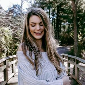 Meet your Posher, Ashli